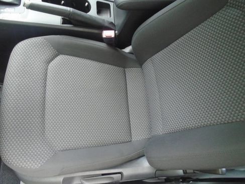 Used 2013 Volkswagen Passat 2.5 S FWD image 15