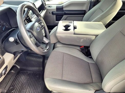 Used 2022 Ford F250 XL w/ Power Equipment Group image 10