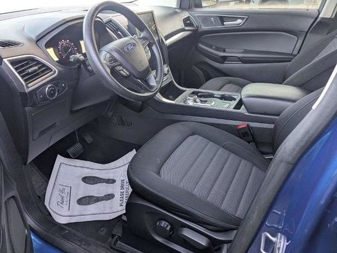 Certified 2024 Ford Edge SE w/ Black Appearance Package AWD/4WD image 4
