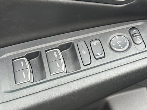 Used 2026 Honda Accord EX-L image 7