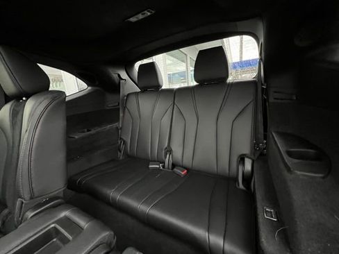 Used 2022 Acura MDX A-Spec image 4