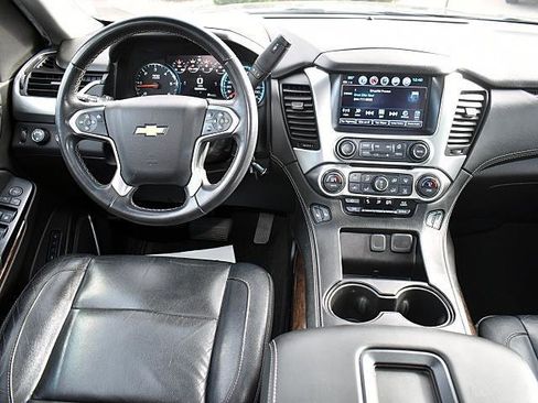 Used 2017 Chevrolet Tahoe LT image 18