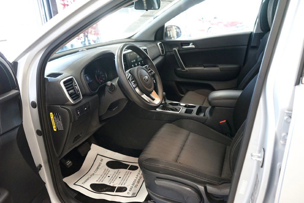 Used 2020 Kia Sportage LX FWD image 23