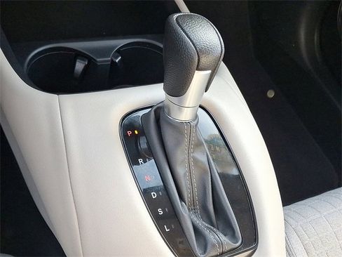 Used 2023 Honda HR-V LX image 14