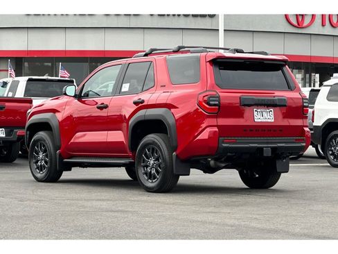 New 2026 Toyota 4Runner SR5 image 6