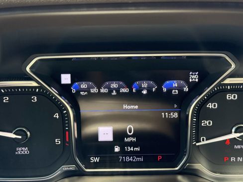Used 2020 GMC Sierra 3500 Denali w/ Denali Ultimate Package AWD/4WD image 26
