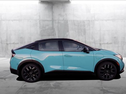 New 2026 Nissan Leaf Platinum+ w/ Cargo Package (Platinum+) image 5