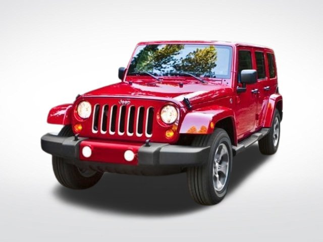 Used 2018 Jeep Wrangler Unlimited Sahara w/ Connectivity Group AWD/4WD image 25