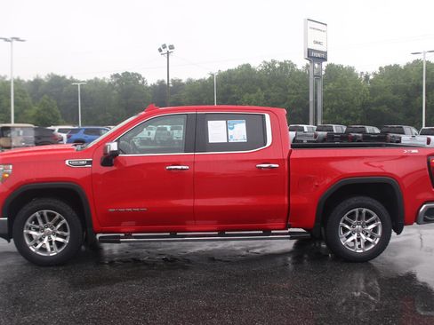 Used 2019 GMC Sierra 1500 SLT w/ SLT Premium Package AWD/4WD image 4