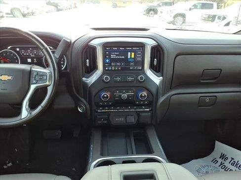 Used 2022 Chevrolet Silverado 1500 LTZ w/ LTZ Premium Package image 13