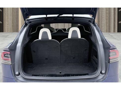 Used 2023 Tesla Model X AWD/4WD image 29