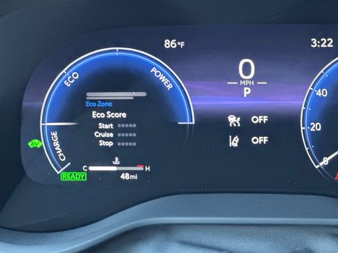 Certified 2025 Toyota Sienna XSE image 3