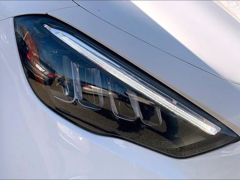 Used 2025 Mercedes-Benz GLA 250 4MATIC image 23