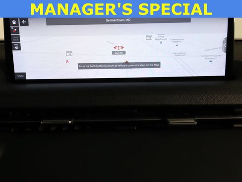 Used 2022 Genesis GV70 2.5T w/ Advanced Package AWD/4WD image 18