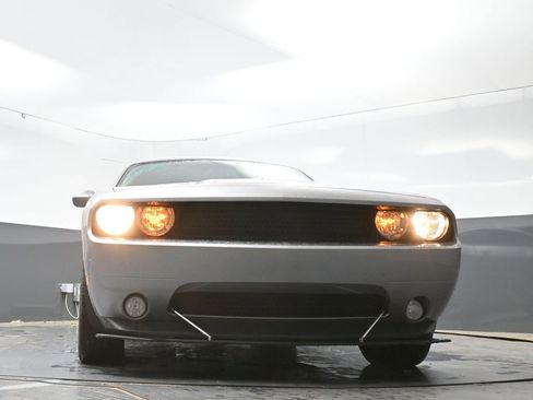 Used 2014 Dodge Challenger SXT w/ Super Sport Group (SS/T) RWD image 26