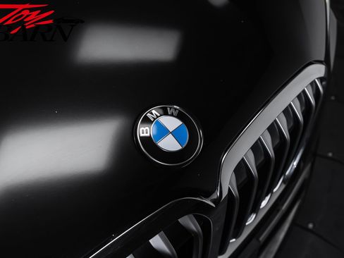 Used 2022 BMW X7 xDrive40i w/ Premium Package AWD/4WD image 9