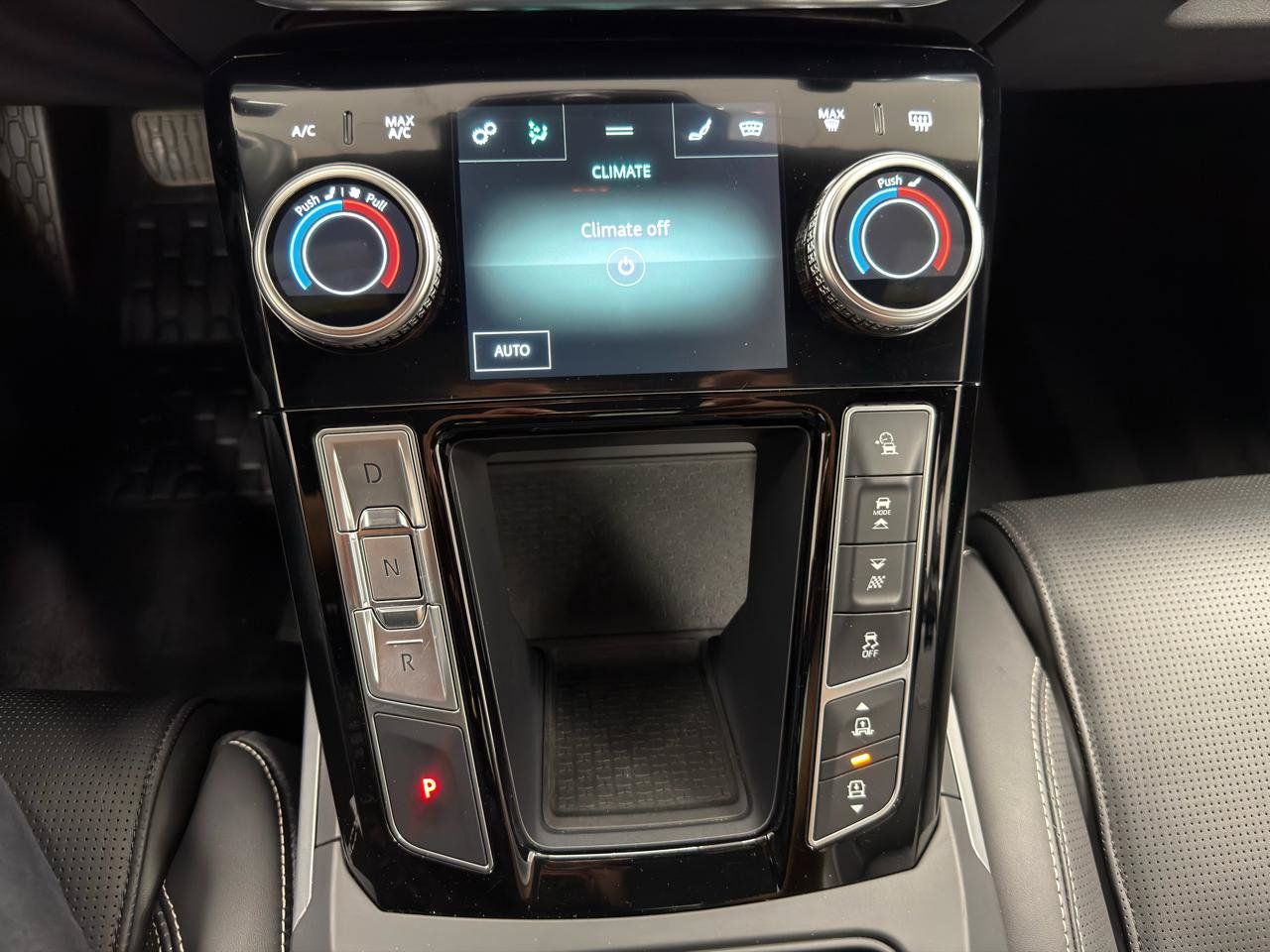 Used 2020 Jaguar I-PACE SE AWD/4WD image 22