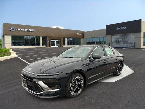 Used 2026 Hyundai Sonata SEL image 1