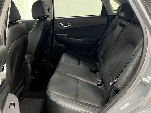 Used 2023 Hyundai Kona Limited FWD image 33