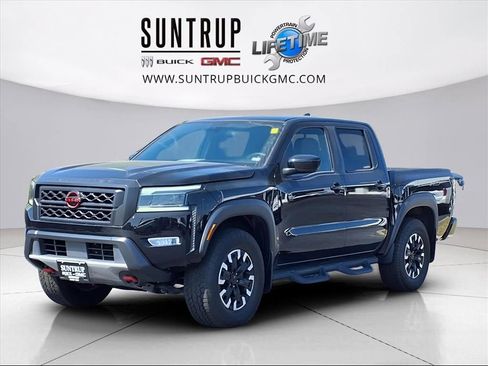 Used 2023 Nissan Frontier PRO-4X w/ Technology Package image 26