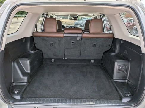Used 2022 Toyota 4Runner Limited AWD/4WD image 13