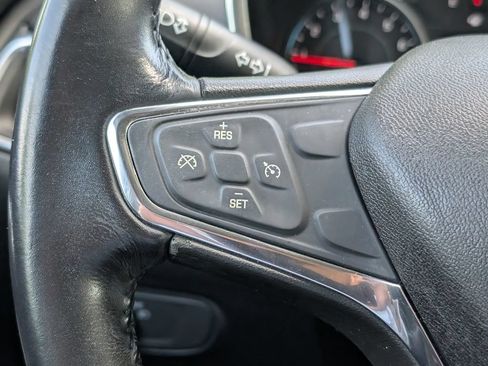 Used 2019 Chevrolet Equinox LT FWD image 26