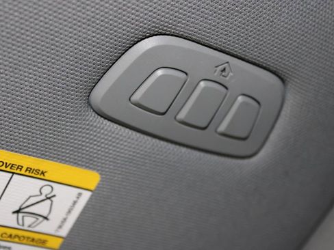 Used 2023 Ford F150 Lariat w/ Equipment Group 502A High AWD/4WD image 49