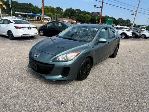 Used 2013 MAZDA MAZDA3 i SV w/ Convenience Pkg FWD image 12