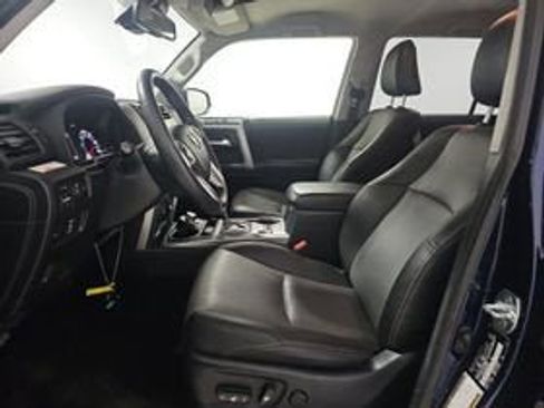 Used 2021 Toyota 4Runner SR5 Premium AWD/4WD image 5