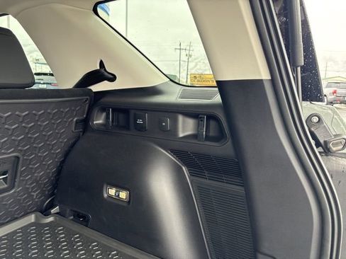 Used 2023 Ford Bronco Sport Badlands image 26