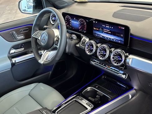 New 2026 Mercedes-Benz GLB 250 image 26