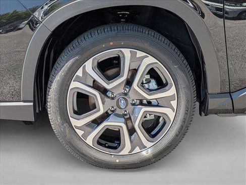 New 2026 Subaru Ascent Limited AWD/4WD image 10