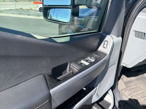 Used 2024 Ford F250 XLT w/ 360-Degree Camera Package AWD/4WD image 17