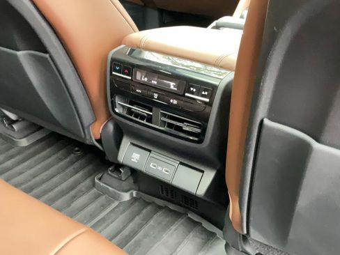Used 2023 Acura MDX FWD w/ Technology Package image 21