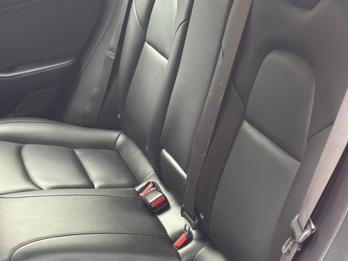 Used 2018 Tesla Model 3 Long Range image 16