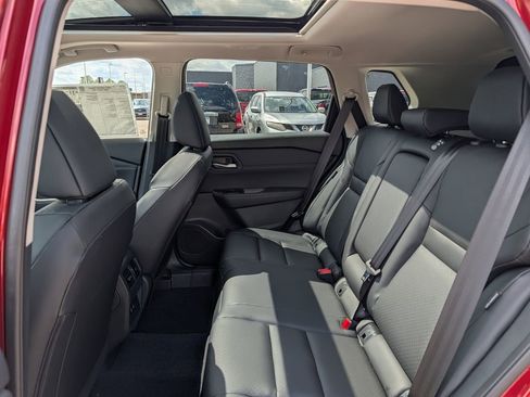 New 2026 Nissan Rogue SV AWD/4WD image 7