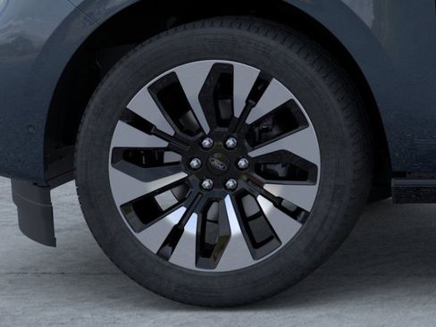 New 2026 Ford Expedition Max Platinum image 19