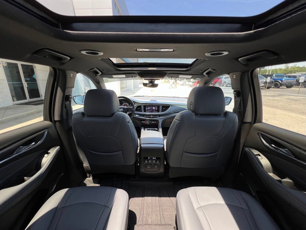 Used 2023 Buick Enclave Premium w/ Experience Buick Package FWD image 11