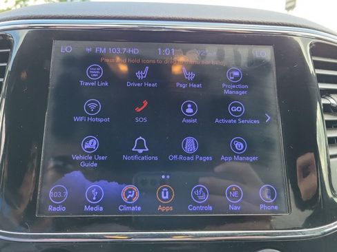 Used 2019 Jeep Grand Cherokee Altitude AWD/4WD image 19
