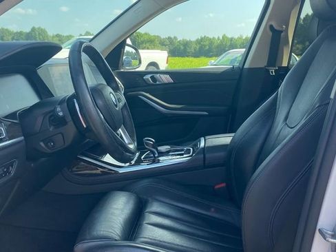 Used 2021 BMW X7 xDrive40i w/ Parking Assistance Package image 15