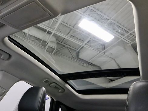 Certified 2022 Ford Escape Titanium image 27