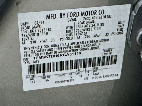 Used 2024 Ford Explorer XLT w/ Equipment Group 202A image 12