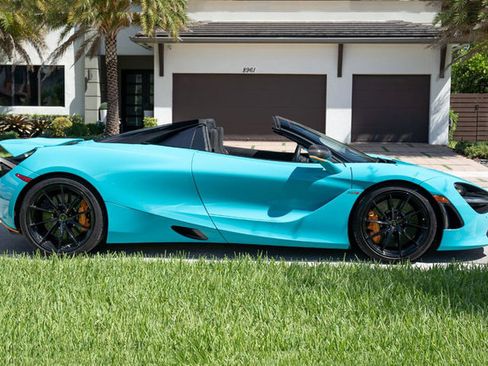 Used 2022 McLaren 720S Spider RWD image 9