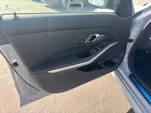Used 2026 BMW 330i Sedan w/ M Sport Package RWD image 11