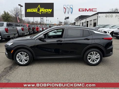 New 2026 Buick Envista Preferred w/ Convenience I Package FWD image 2
