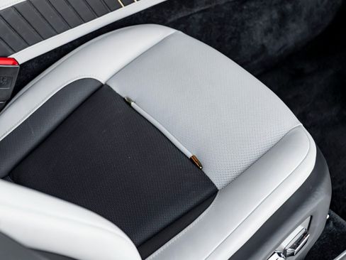Certified 2020 Rolls-Royce Wraith image 29