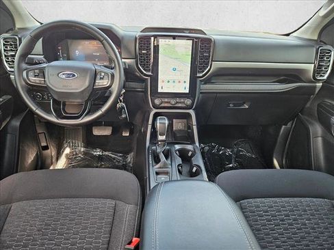 Used 2024 Ford Ranger XLT w/ Trailer Tow Package image 17