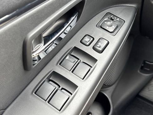 New 2026 Mitsubishi Outlander Sport LE AWD/4WD image 32