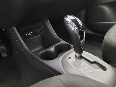 Used 2020 Chevrolet Spark LT image 26