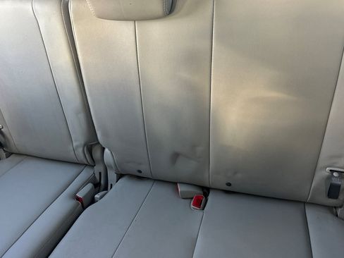 Used 2013 Toyota Sienna XLE image 18